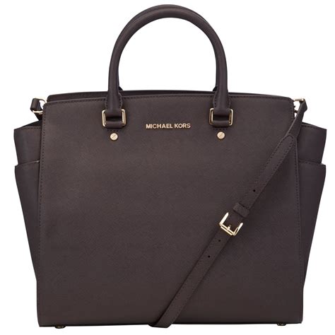 michael kors navy selma large|Michael Kors.